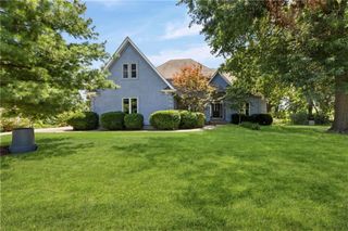 5253 W 215th Street, Bucyrus, KS 66013