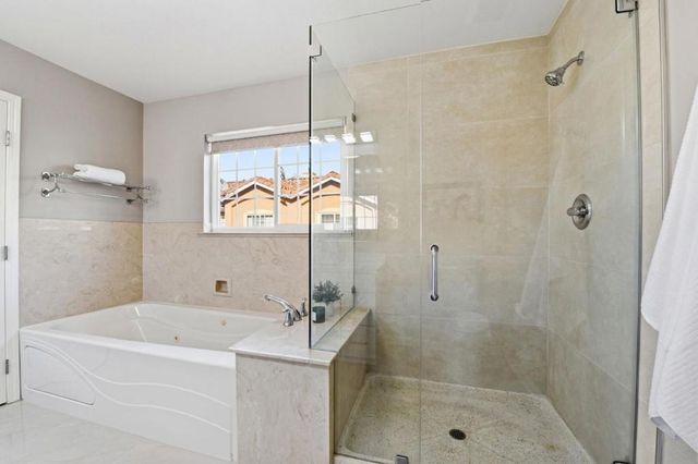 1043 Helen, Santa Clara, CA 95051