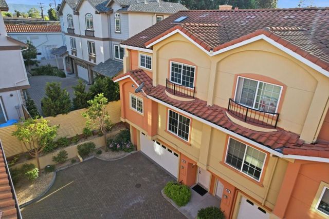 1043 Helen, Santa Clara, CA 95051