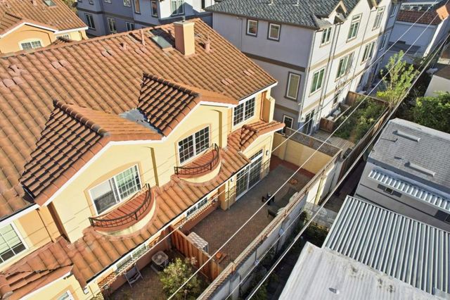 1043 Helen, Santa Clara, CA 95051