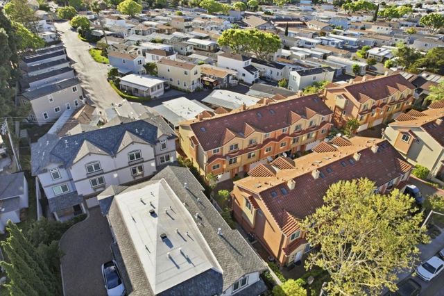 1043 Helen, Santa Clara, CA 95051