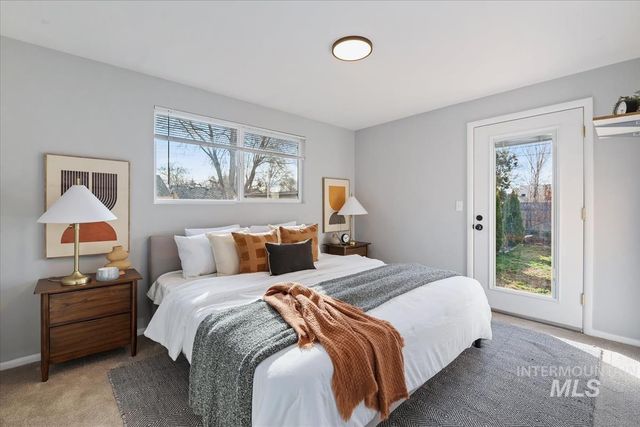 6417 W Everett St, Boise, ID 83704