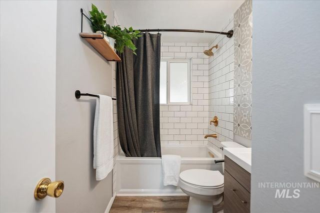 6417 W Everett St, Boise, ID 83704