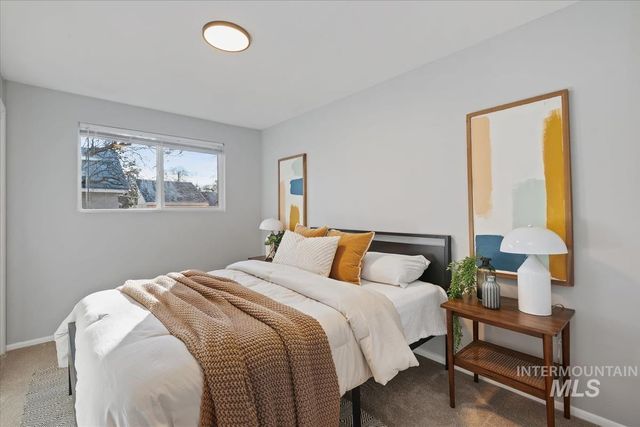 6417 W Everett St, Boise, ID 83704