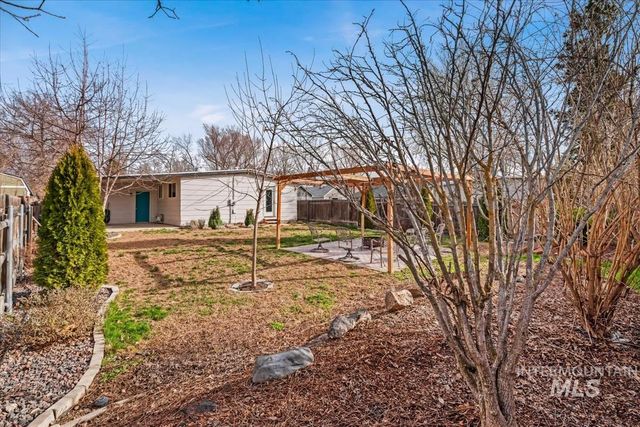 6417 W Everett St, Boise, ID 83704