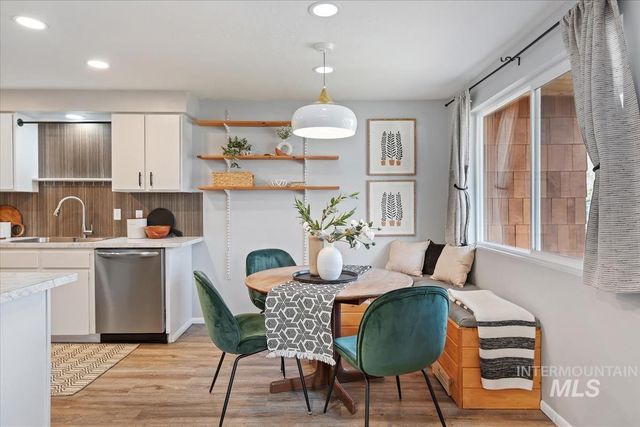 6417 W Everett St, Boise, ID 83704