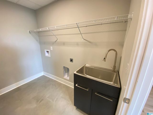 220 COTTAGE COURT, Springville, AL 35146