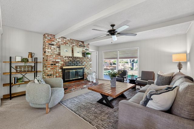 3149 Clairidge, Sacramento, CA 95821