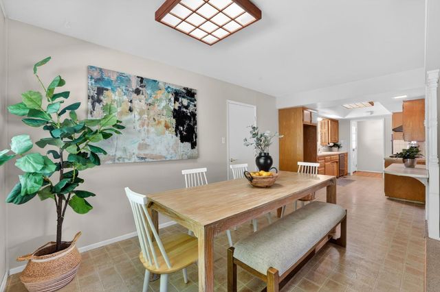 3149 Clairidge, Sacramento, CA 95821