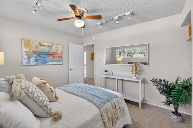 3149 Clairidge, Sacramento, CA 95821