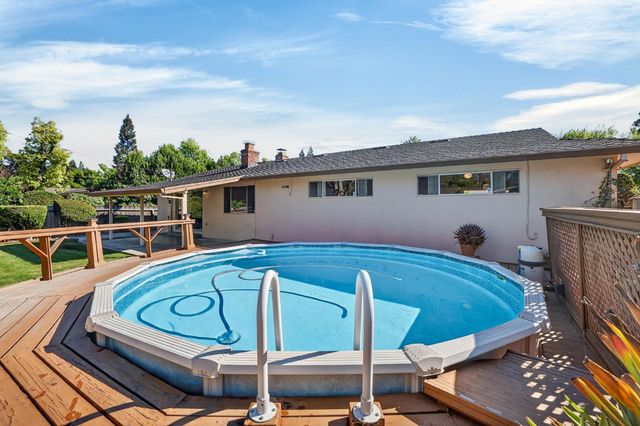 3149 Clairidge, Sacramento, CA 95821