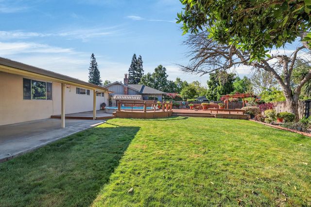 3149 Clairidge, Sacramento, CA 95821