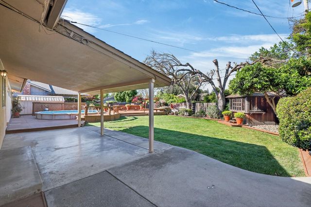 3149 Clairidge, Sacramento, CA 95821