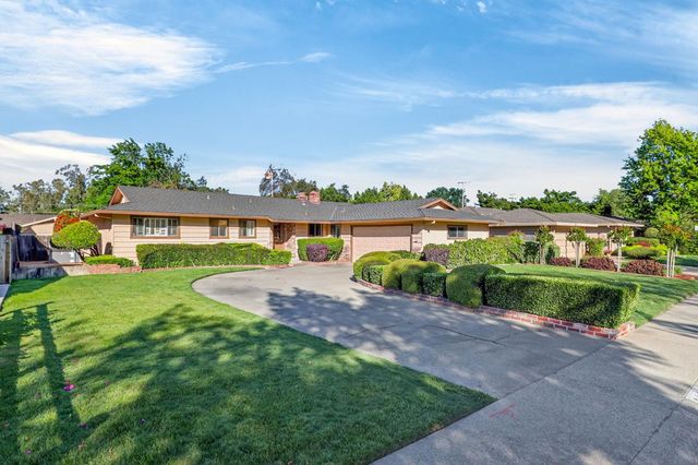 3149 Clairidge, Sacramento, CA 95821