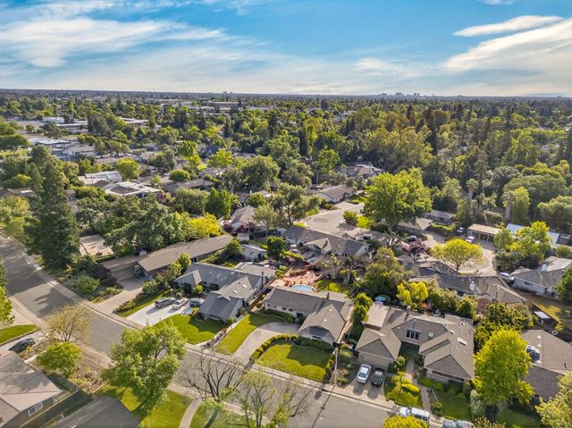3149 Clairidge, Sacramento, CA 95821