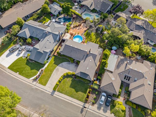 3149 Clairidge, Sacramento, CA 95821