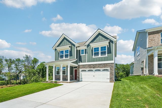 1083 Large Poppy Dr, La Vergne, TN 37086