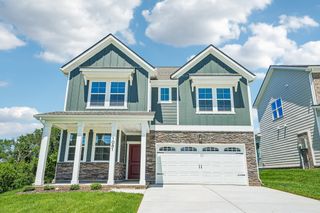 1083 Large Poppy Dr, La Vergne, TN 37086