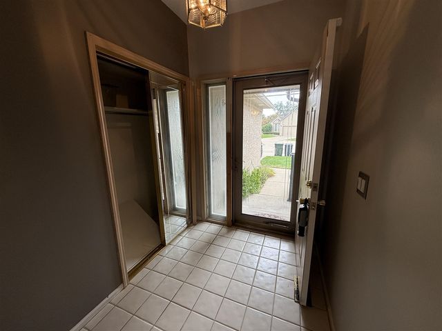 35128 Moravian Drive, Sterling Heights, MI 48312