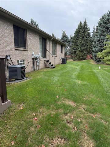 35128 Moravian Drive, Sterling Heights, MI 48312