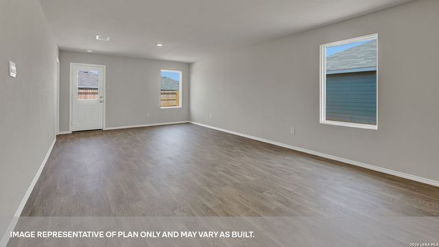 107 HOWARD DRIVE, Maxwell, TX 78656