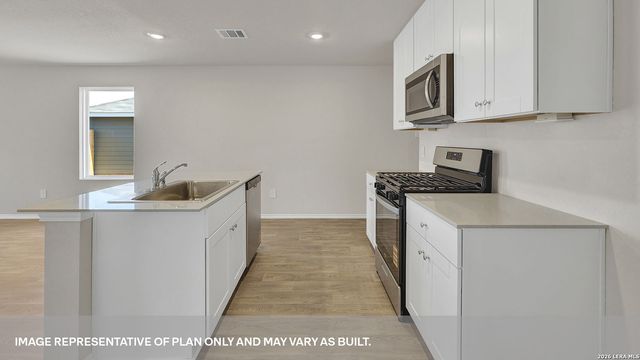 107 HOWARD DRIVE, Maxwell, TX 78656