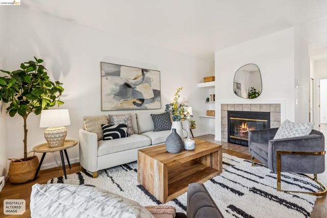 11 Bayside Ct, Richmond, CA 94804