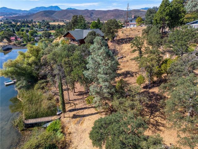 17200 Knollview, Hidden Valley Lake, CA 95467