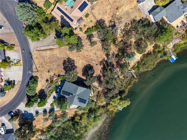 17200 Knollview, Hidden Valley Lake, CA 95467