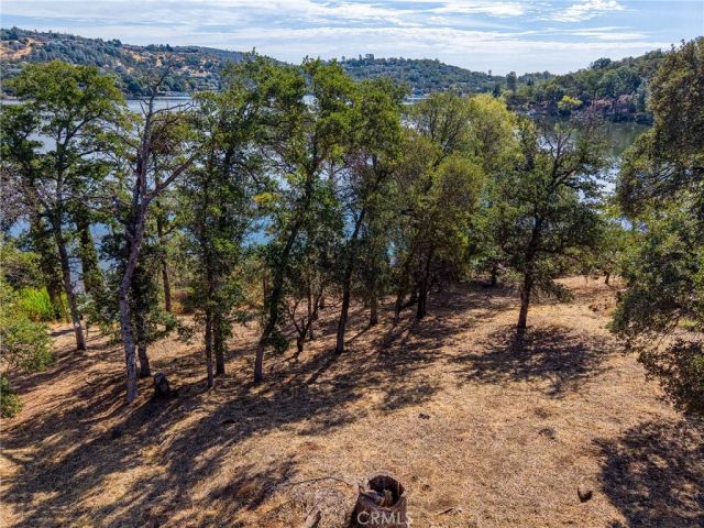 17200 Knollview, Hidden Valley Lake, CA 95467