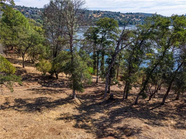 17200 Knollview, Hidden Valley Lake, CA 95467
