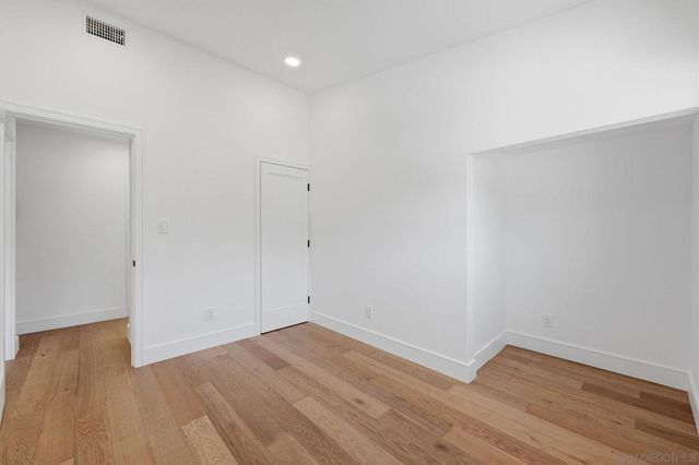 3855 Southview, San Diego, CA 92117