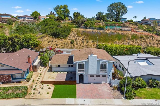 3855 Southview, San Diego, CA 92117