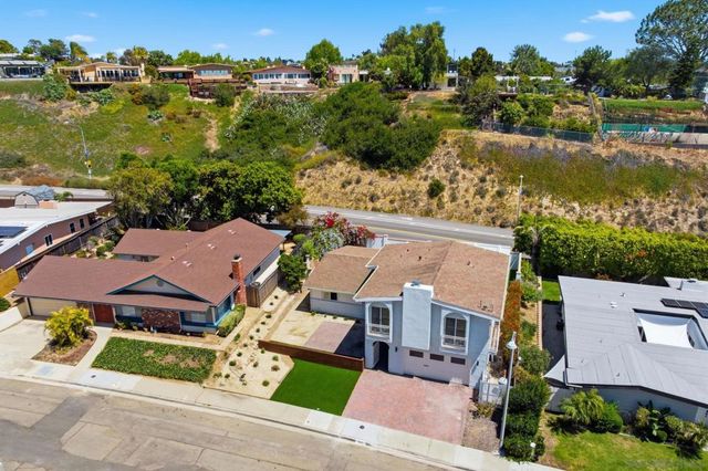 3855 Southview, San Diego, CA 92117