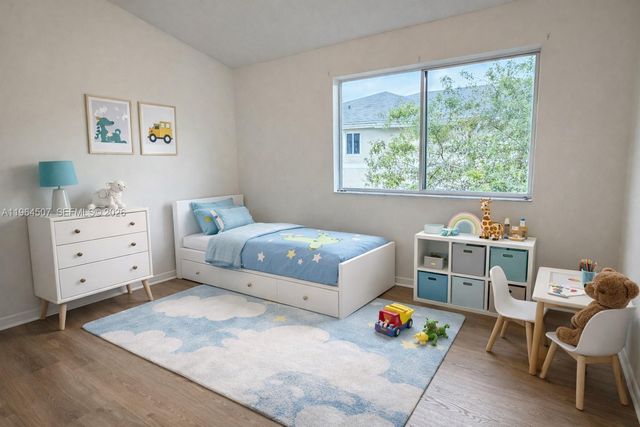 835 NE 212th Ter 4, Miami, FL 33179