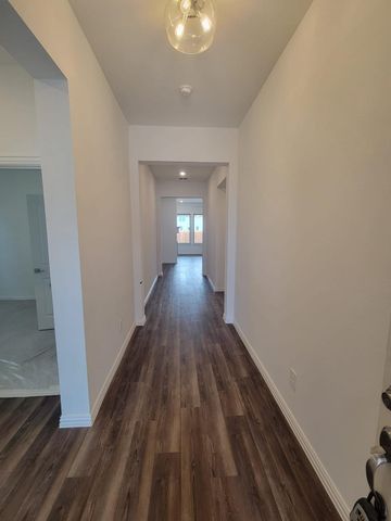 1633 Pine valley Drive, Fort Worth, TX 76052