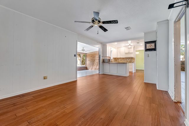 655 NE Merioneth Drive, Fort Walton Beach, FL 32547