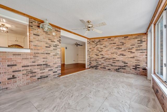 655 NE Merioneth Drive, Fort Walton Beach, FL 32547