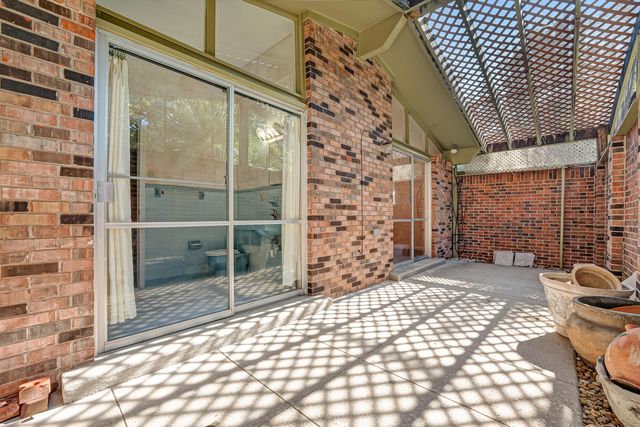 655 NE Merioneth Drive, Fort Walton Beach, FL 32547