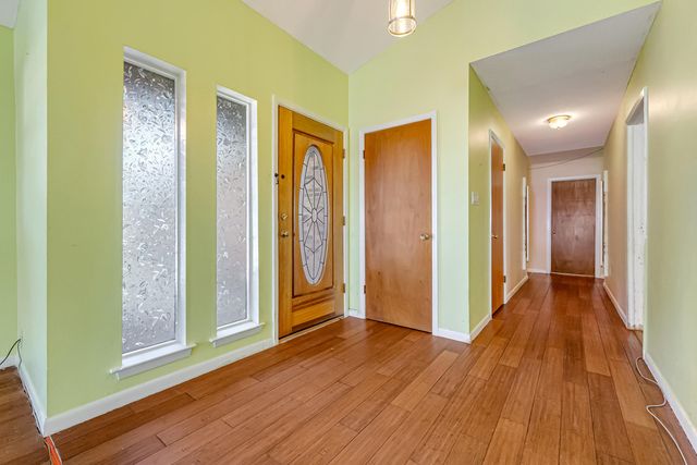 655 NE Merioneth Drive, Fort Walton Beach, FL 32547