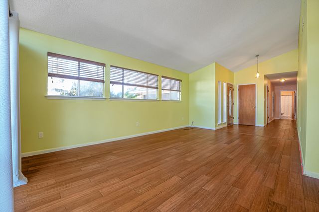 655 NE Merioneth Drive, Fort Walton Beach, FL 32547