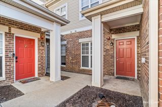 116 Clubhouse Lane 116, Oswego, IL 60543