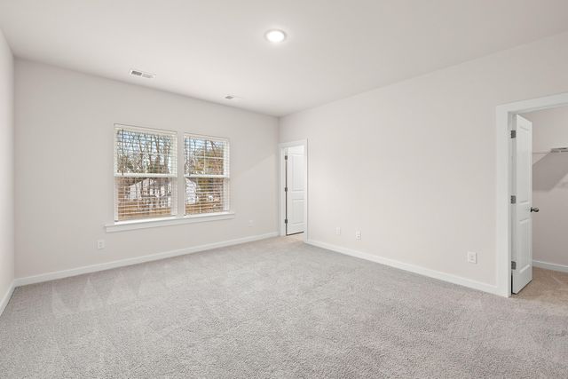 2011 Quiet Ibis Road, Hanahan, SC 29410