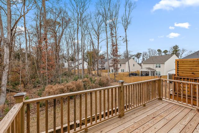 2011 Quiet Ibis Road, Hanahan, SC 29410