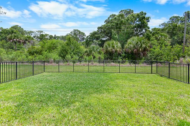 11587 SW Visconti Way, Port St. Lucie, FL 34986