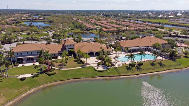 11587 SW Visconti Way, Port St. Lucie, FL 34986