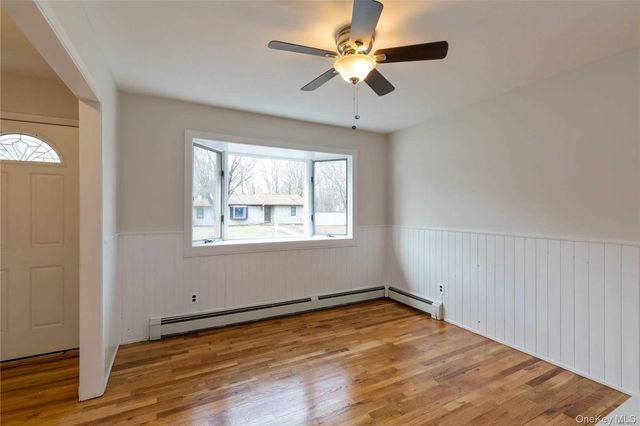 5 Ashland Street, Mount Sinai, NY 11766