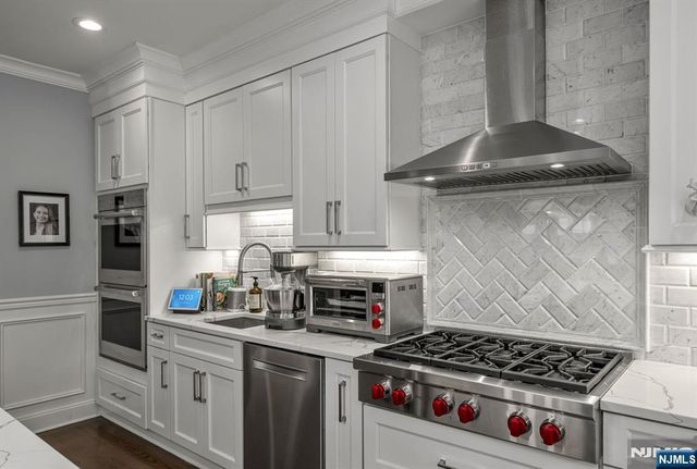 52 Bliss Avenue, Tenafly, NJ 07670