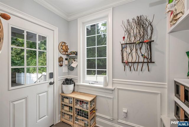 52 Bliss Avenue, Tenafly, NJ 07670