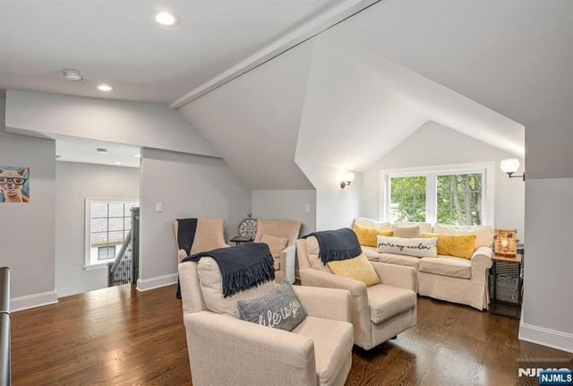 52 Bliss Avenue, Tenafly, NJ 07670